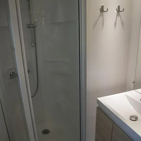 キャンプ場 Mobil Cosy Avec Terrasse Au De - Api-1-52-585 *