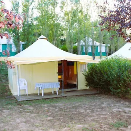 Parque de Campismo Mobil Cosy Avec Terrasse Au De - Api-1-52-585 Naucelle